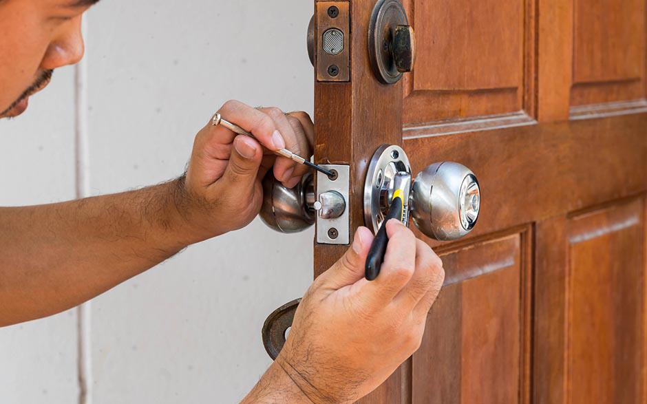 personnalisé serrurier prix changement serrure Paris 1